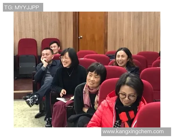 重庆羽毛球队耐力争议引发热议球员训练与比赛表现的深度探讨